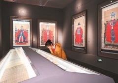 中国国家博物馆展出岐阳世家文物